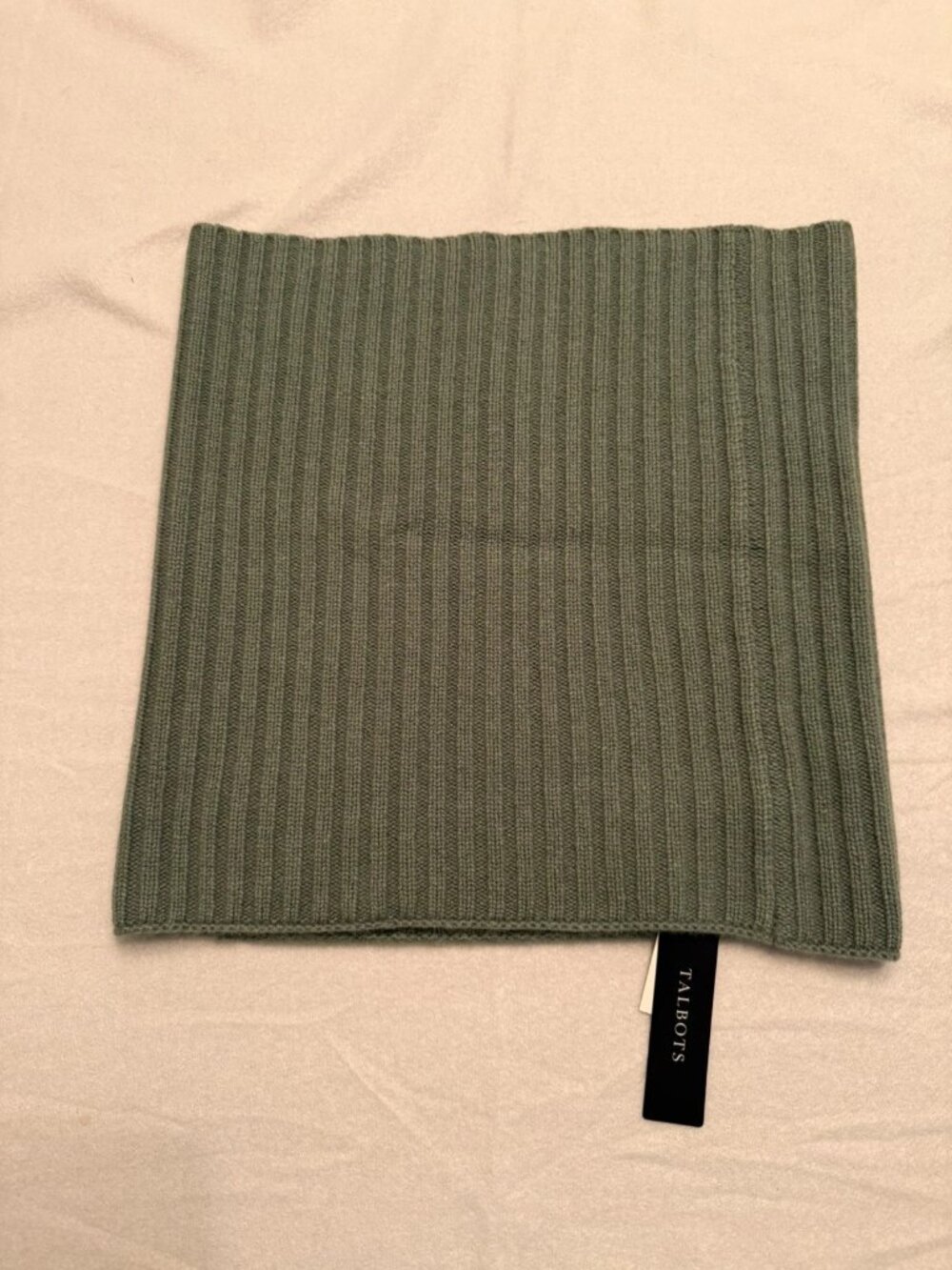 Talbots 100% Cashmere Infinity Cowl Scarf Sage Green Ribbed NWT